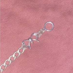 🎀Juicy Couture chain bracelet with bow